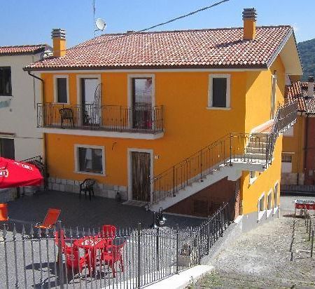 B & B Il Tratturo San Pietro Avellana ภายนอก รูปภาพ