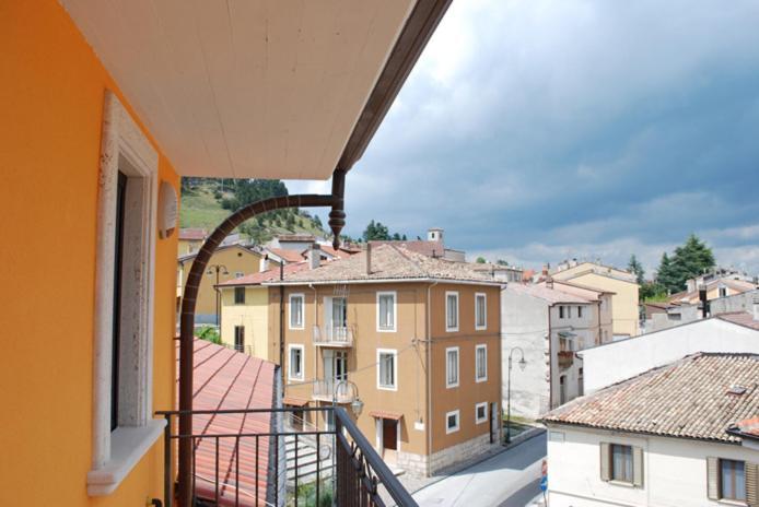 B & B Il Tratturo San Pietro Avellana ภายนอก รูปภาพ