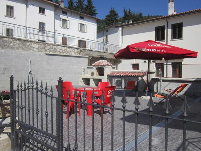 B & B Il Tratturo San Pietro Avellana ภายนอก รูปภาพ